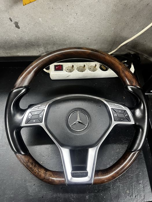 ,Махагонов волан,amg волани с пера за мерцедес w204,212,207,211,218 и