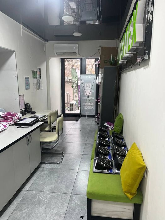 Небольшой офис для Турфирм, Яндекса, Пункта  выдачи и др на Мегапланет