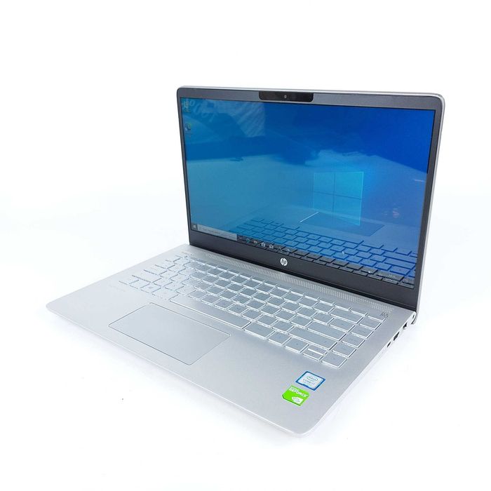 Лаптоп HP Pavilion 14-bf0xx i7-7500U 8GB 256GB NVMe ГАРАНЦИЯ