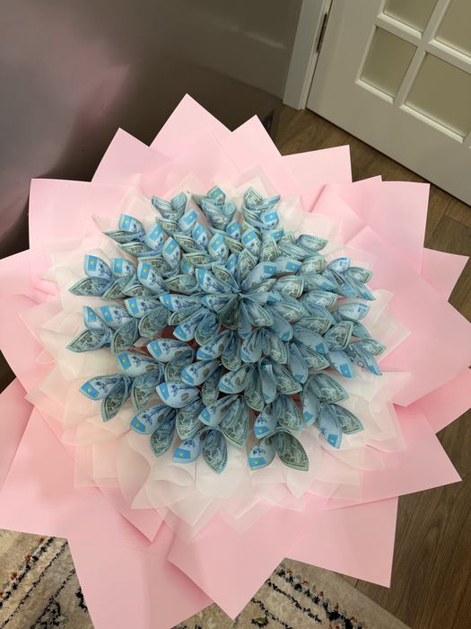 Денежный букет/ ЛЕВЫЙ БЕРЕГ