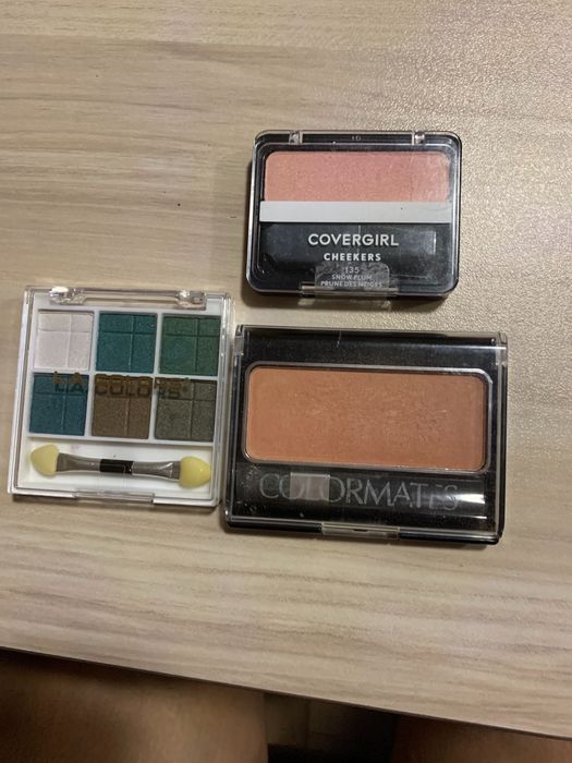 Палитри сенки за очи руж