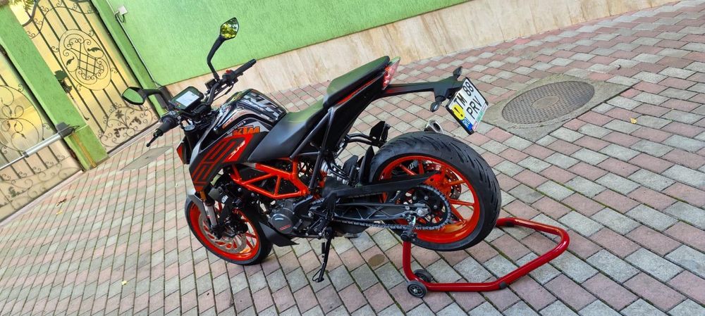De vânzare KTM DUKE 125 2023