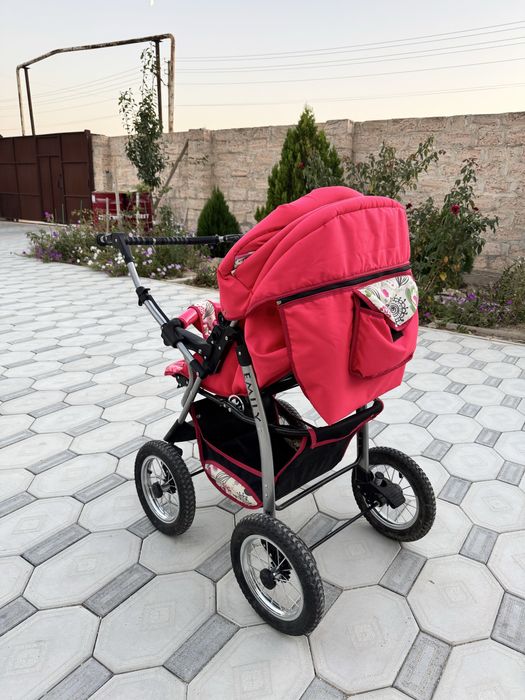 Коляска-трансформер детская