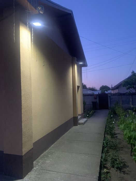 Lampa Solara Stradala 160w cu Telecomanda,  Panou Solar Incorporat