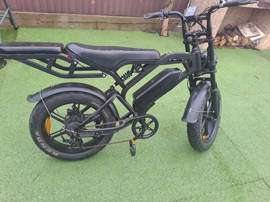 Vand bicicleta FatBike V20 model care prinde 45km/h!!