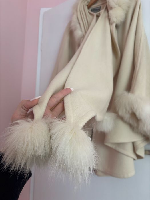 Жана Жекова Палто Пончо