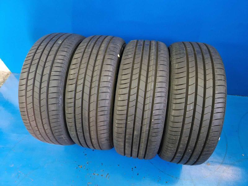 4 Kumho R18 215/55
летни гуми DOT0823