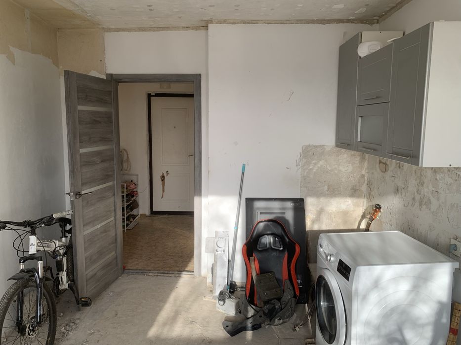 Продам квартиру Казангапа 61