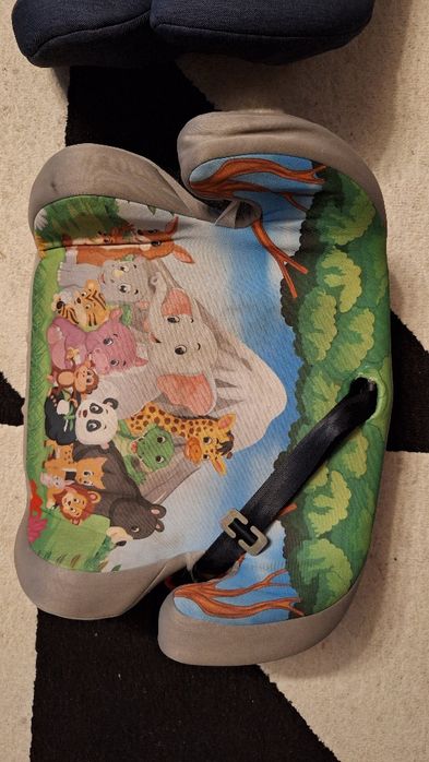 Детски столче за кола