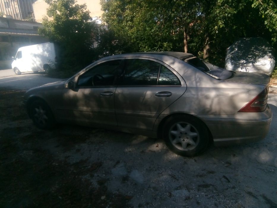 Mercedes C220 W203