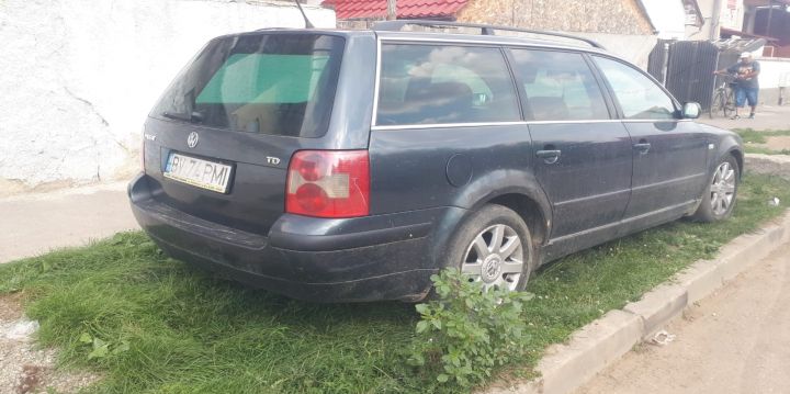 Dezmembram Volkswagen VW Passat B5.5 [facelift] [2000 - 2005] wagon 1.9 TDI AT (130 hp)