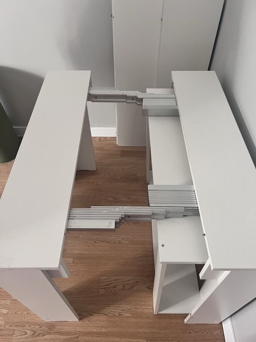 Раздвижной стол.