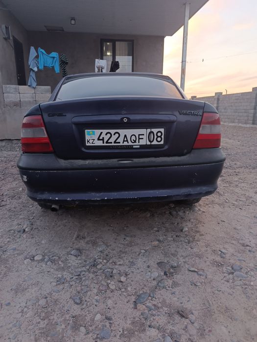 Opel Vectra  1.8