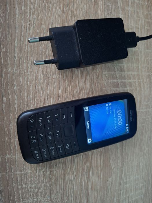 Telefon dual sim Nokia 4G    doua cartele  baterie noua