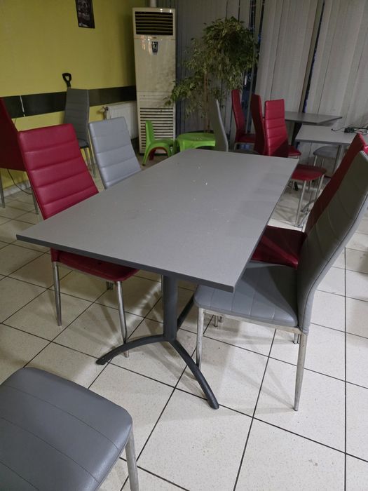 Стабилни маси с метална основа