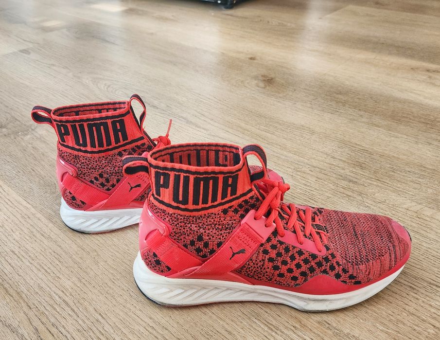 PUMA маратонки 43