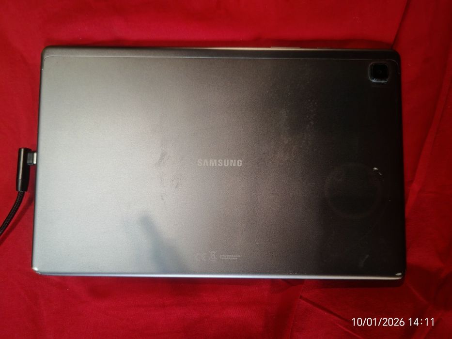 Vând tableta Samsung Galaxy  A7