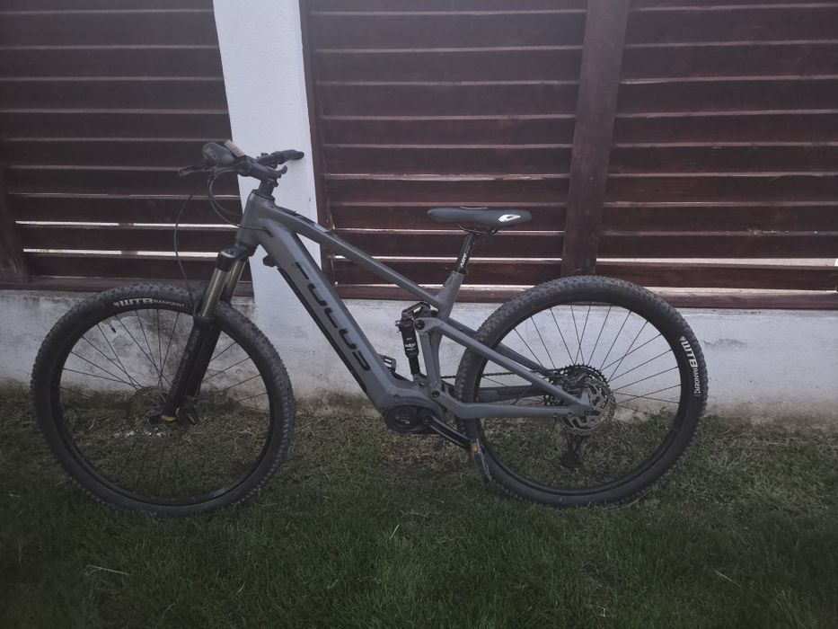 Bicicletă electrică full suspension focus