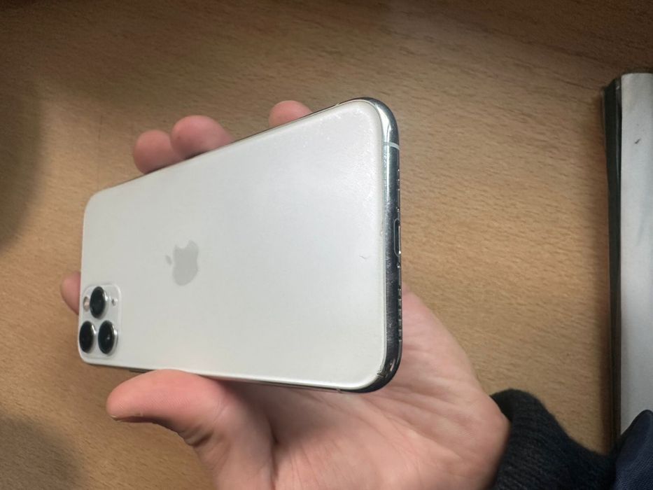 Продам iphone 11 pro 256GB