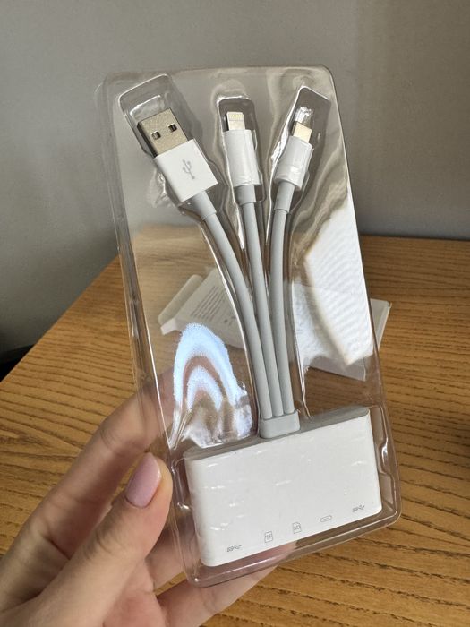 Универсальный кардридер (Lighting / USB C)