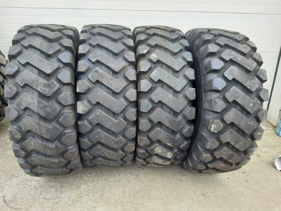 Anvelope noi industriale de Caterpilar 20.5-25 Garnatie 20PLiuri