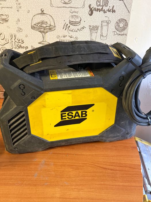 ESAB invertor de sudură