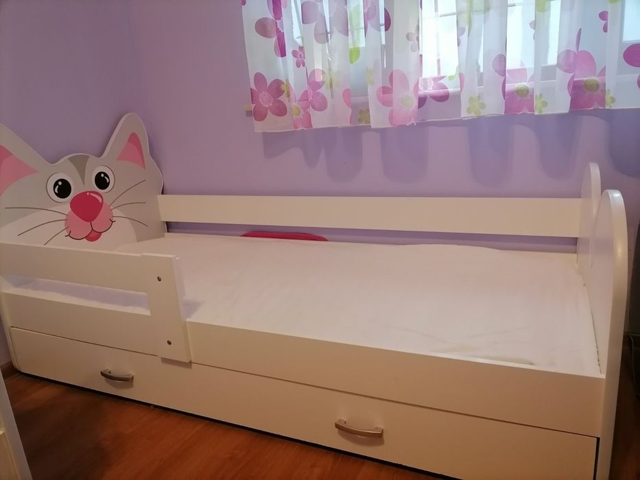 Детски ,нови легла 3броя- коте и кола