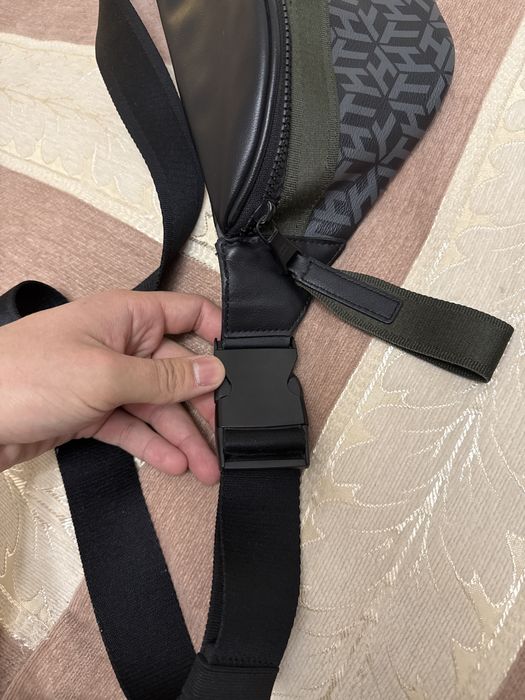 Сумка банан Tommy Hilfiger