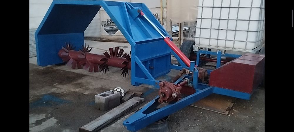 Ворошитель навоза