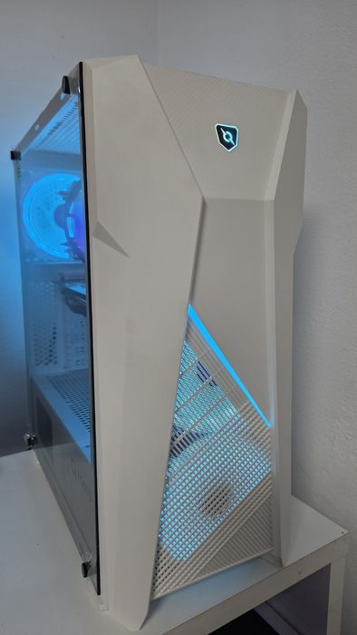 Sistem Gaming Complet i7+24gb RAM + RX 580 8GB GDDR5+stocare  1 tb  +Monitor  60 cm+ mouse +tastatura gaming+mouse pad rgb+boxe+ internet wiffi