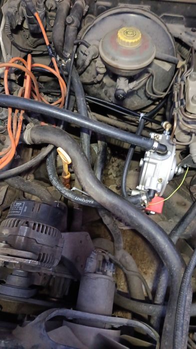 Продам Ауди 80 газ бензин