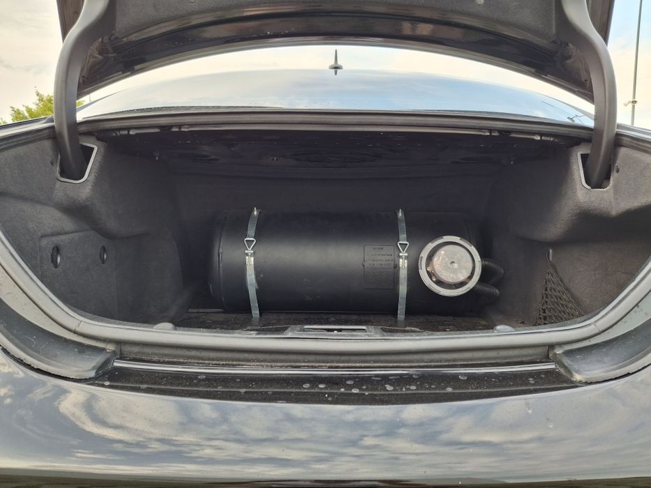 Mercedes Benz CLS