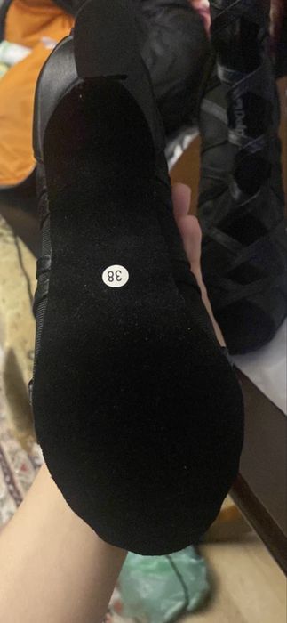 Продам туфли для танцев (High Heels),