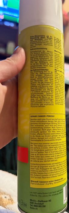 Finito Wespenspray е специализиран препарат за отстраняване на оси