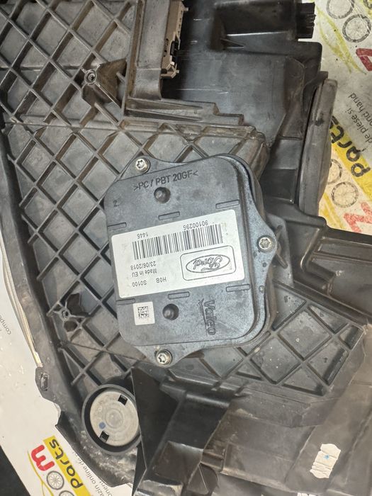 Far stanga dreapta xenon Ford Kuga 2 facelift 2016-2020