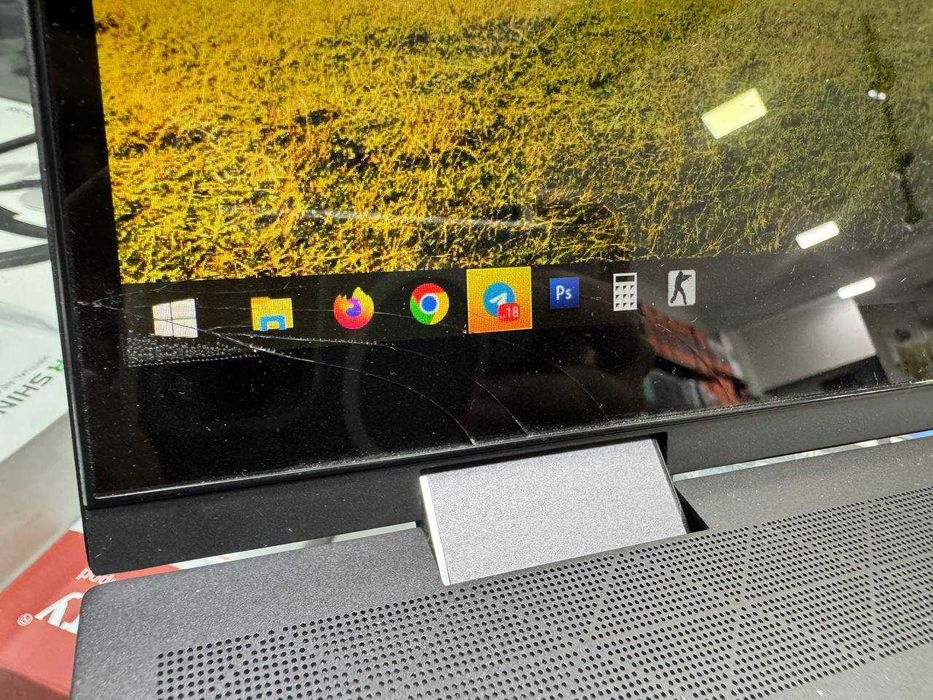 HP Envy x360. 15.6 dyum Sotiladi arzon narxda