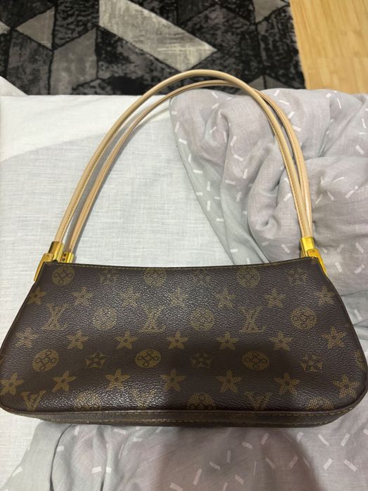 Geantă Louis Vuitton
