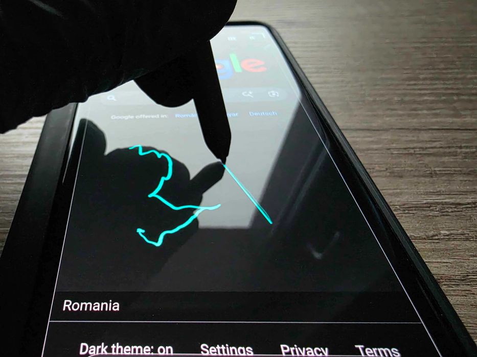 Samsung Galaxy S21 Ultra 256GB + S Pen + 2 huse Mous + 2 huse Spigen