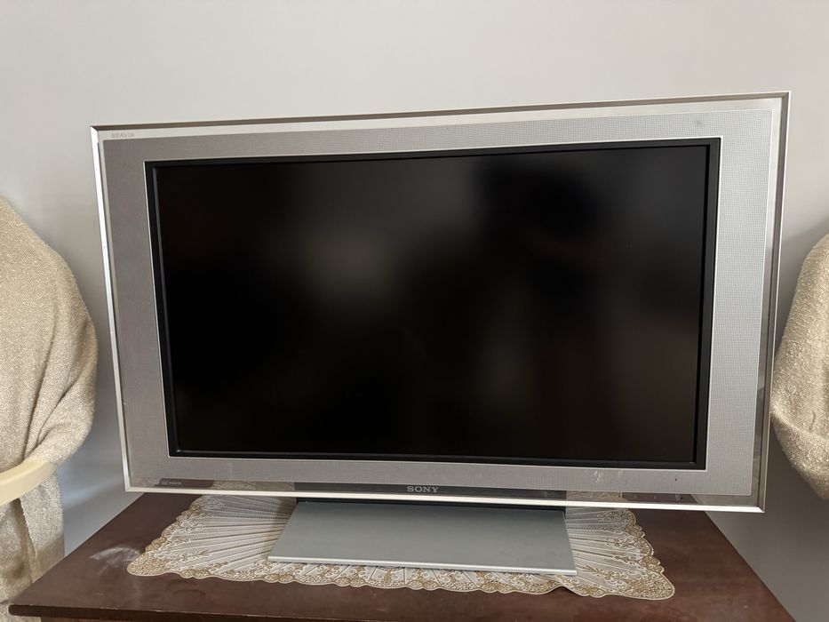 Срочно продаю телевизор Sony