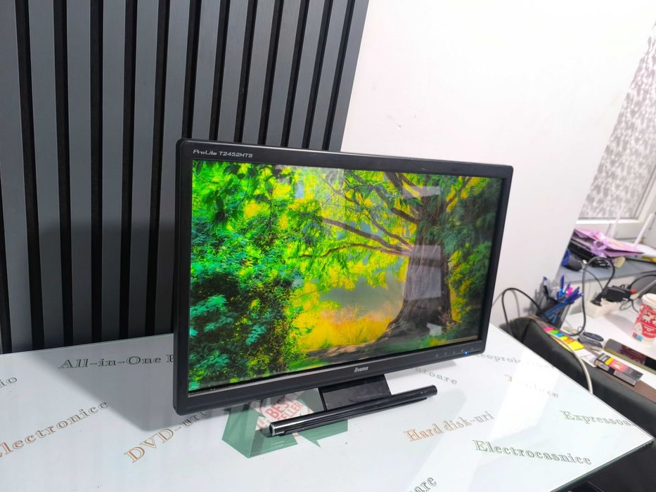 Monitor iiyama ProLite T2452MTS 24 inch touchscreen