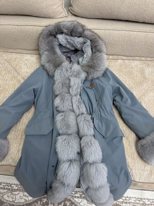 Продаю парку в отличном состоянии