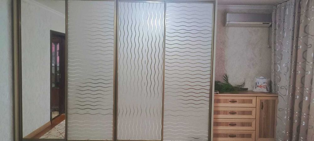 Продам дом, с большой территорией