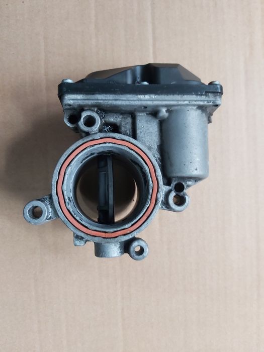 Clapeta accelerație / EGR volkswagen passat b6 / cc 2.0 tdi CBAB E5