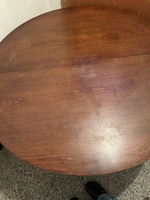 Разтегатвлна кръгла маса масив , цвят орех