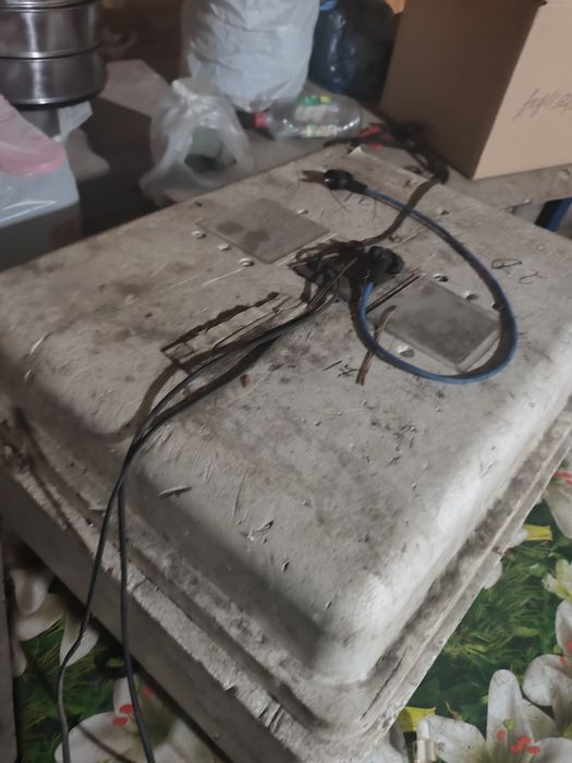 Продам инкубатор