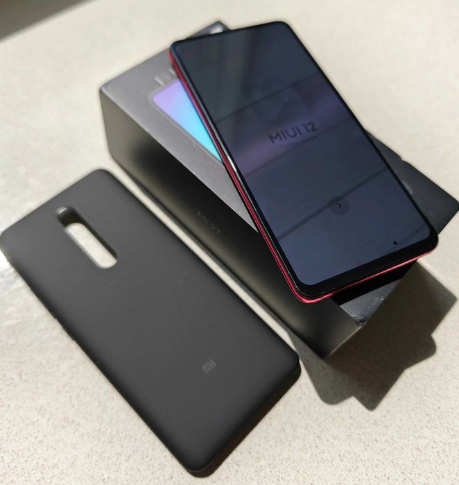 Продавам Xiaomi Mi 9T