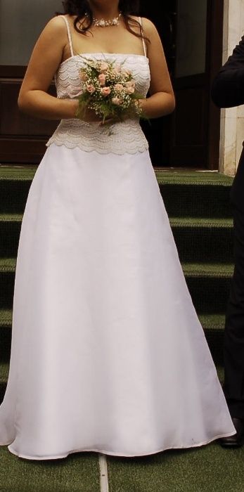 Vand rochie mireasa - marimea 12 SUA