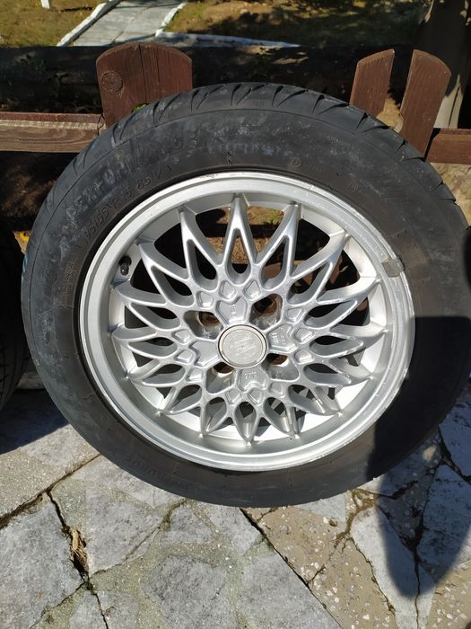 Лети джанти с гуми за опел 15 цола 4*100 междуболтово пространство