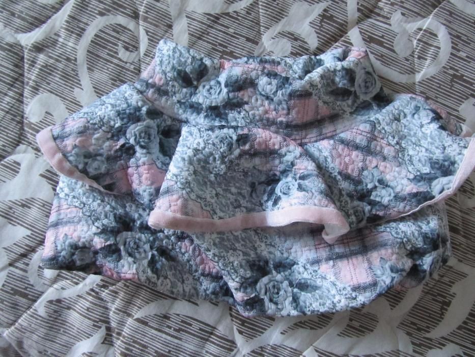 Нова детска пола от Италия за момиче 2-3 год., официална, елегантна