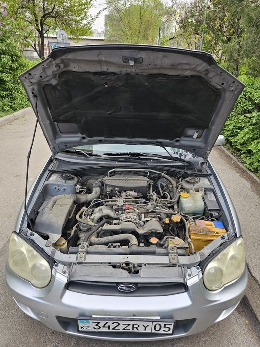 Субару импреза 2004